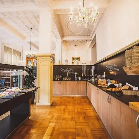 מלון Boutique Badehof באד זאלצשירף