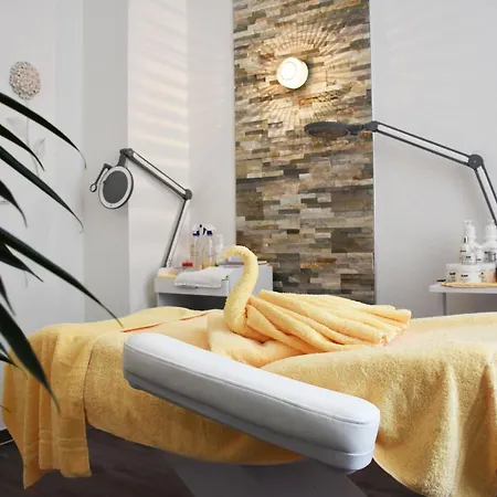 Boutique Badehof מלון 4*